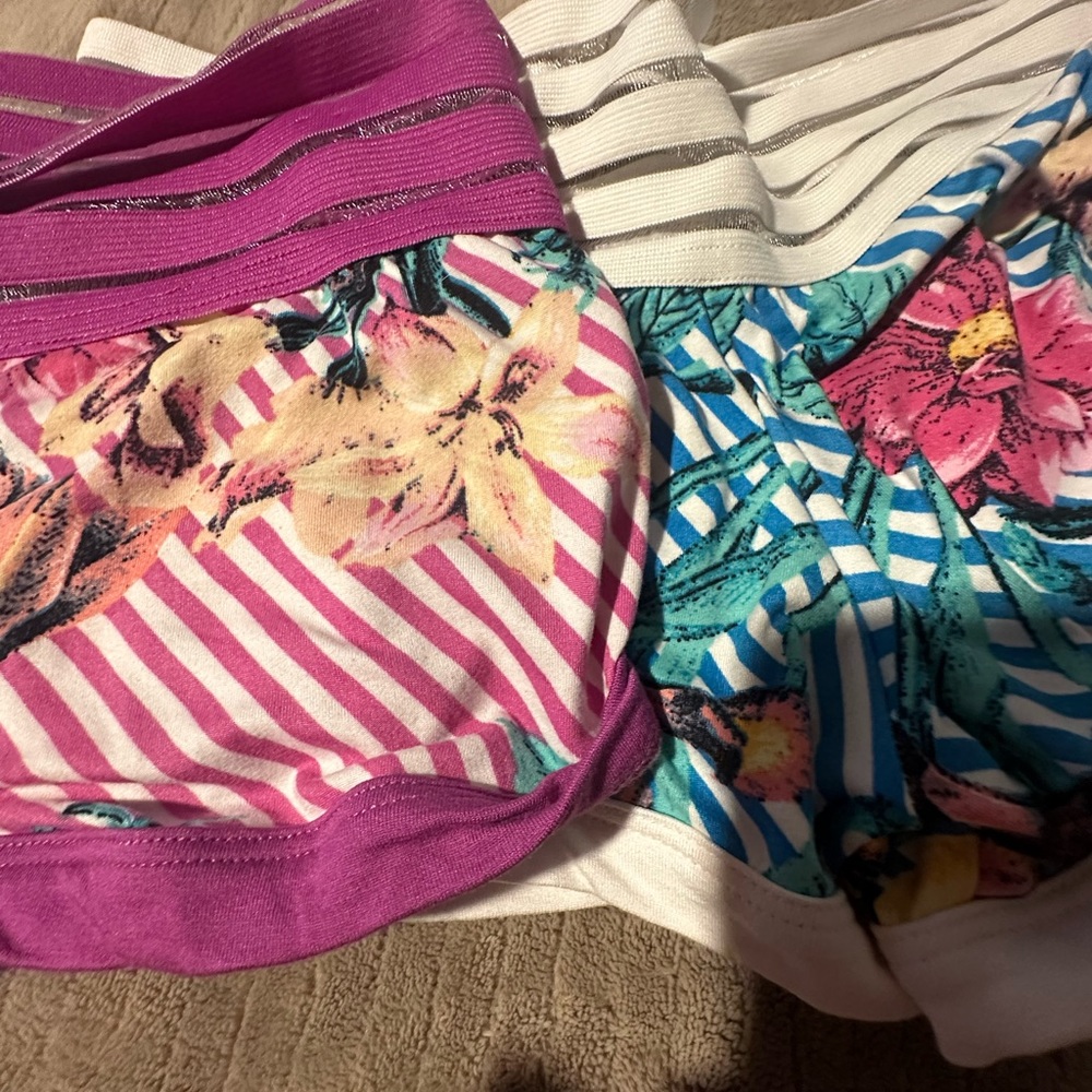 Cute booty shorts 2 pack